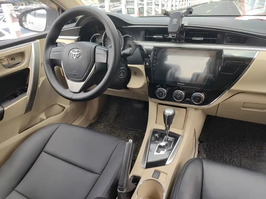Toyota Corolla — миниатюра 15