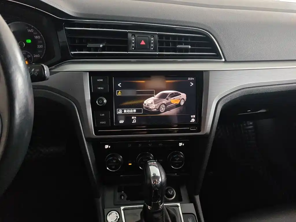 Volkswagen Lamando — миниатюра 23