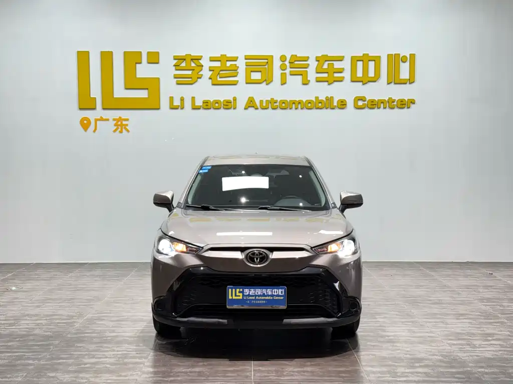 Toyota Frontlander — миниатюра 2