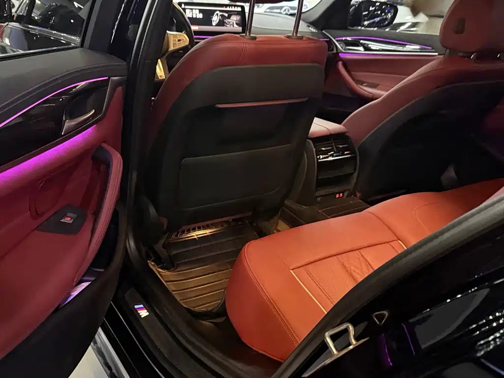 BMW 5 Series — миниатюра 15