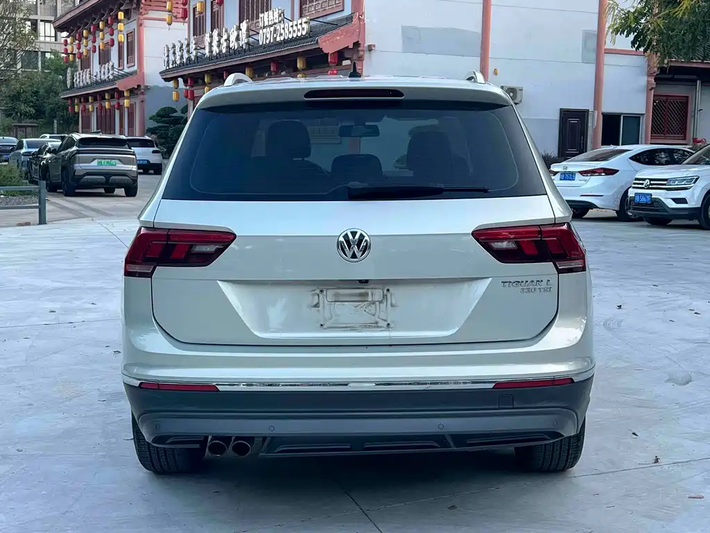 Volkswagen Tiguan L — миниатюра 5