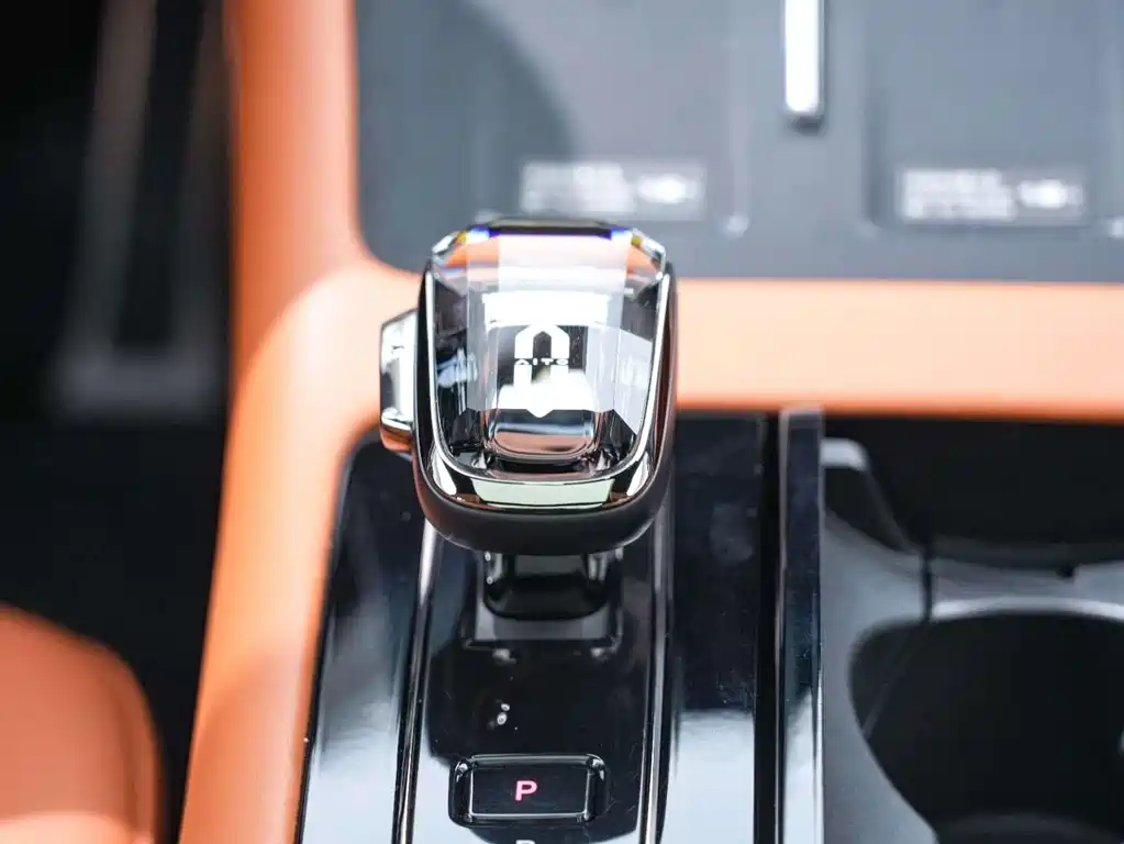 AITO AITO M7 — миниатюра 18