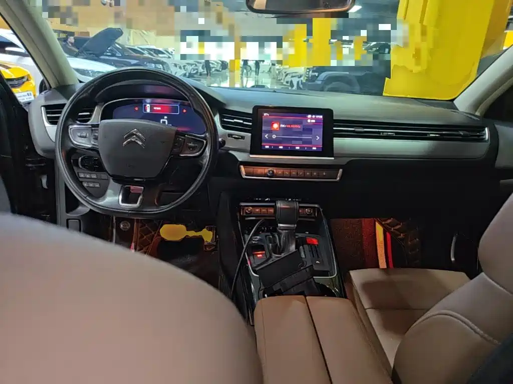Citroen C5 — миниатюра 10