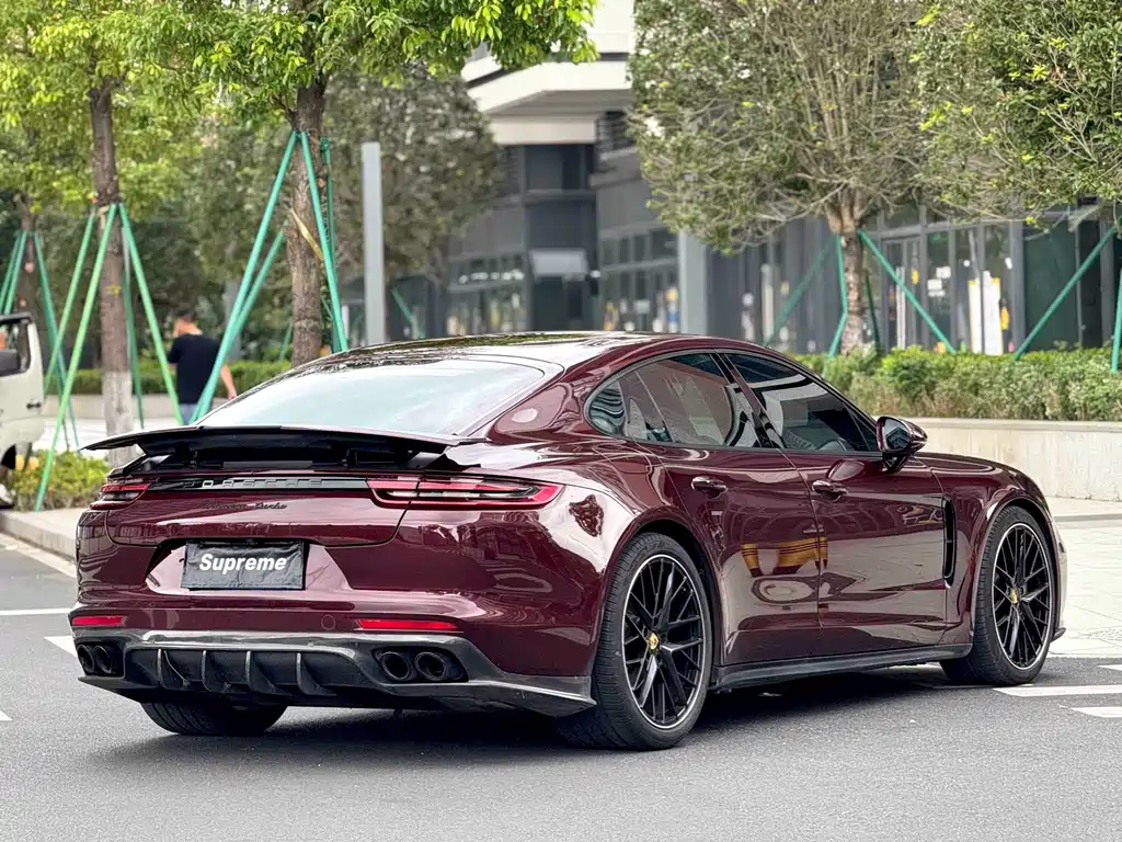 Porsche Panamera — миниатюра 10