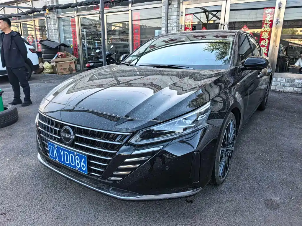 Nissan Teana 2023