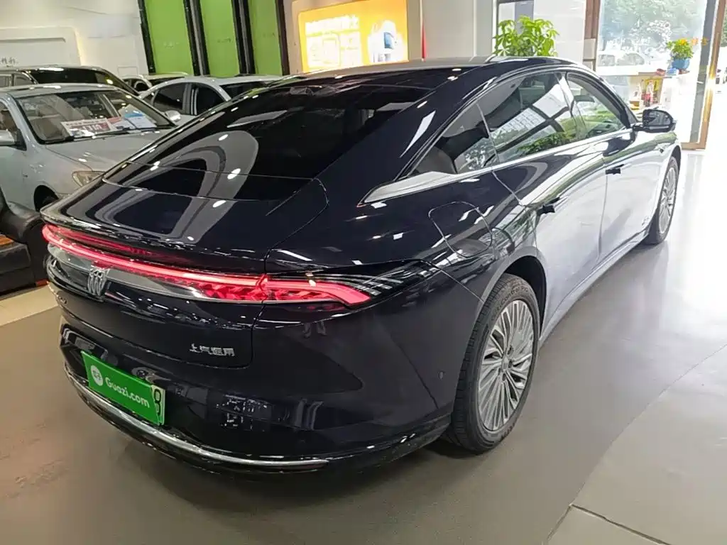 Buick Electra L7 — миниатюра 7