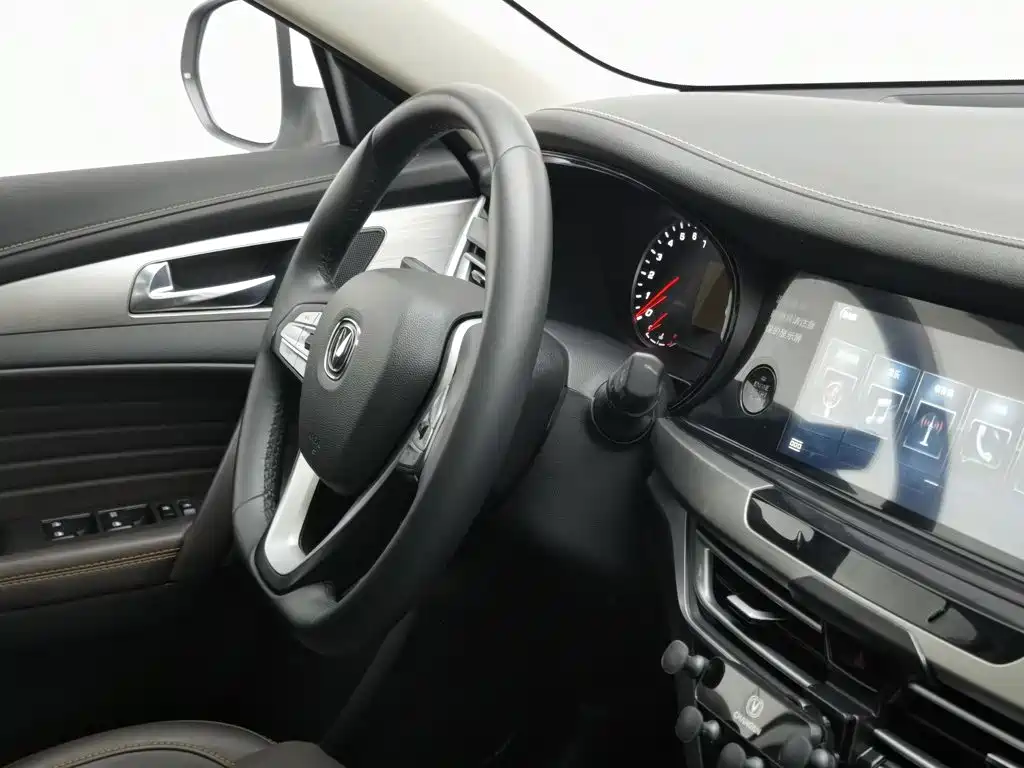Changan CS35PLUS — миниатюра 22