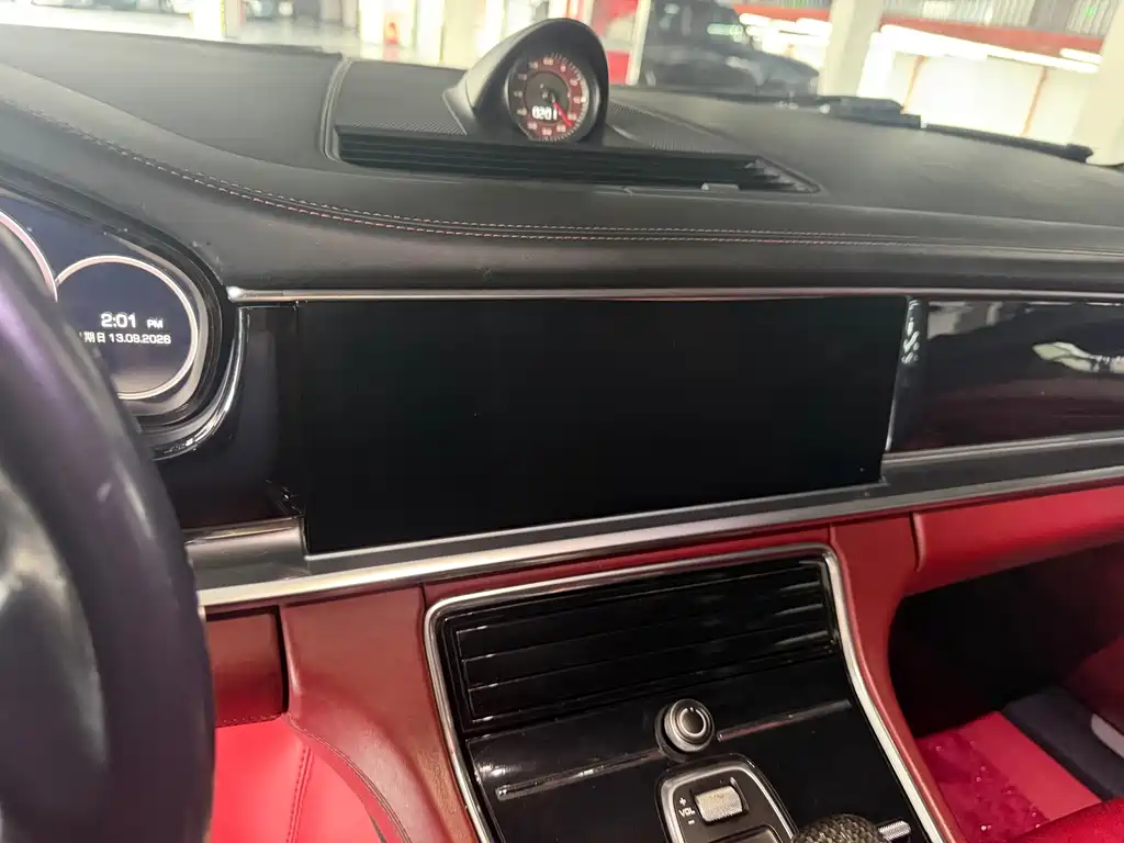 Porsche Panamera — миниатюра 5