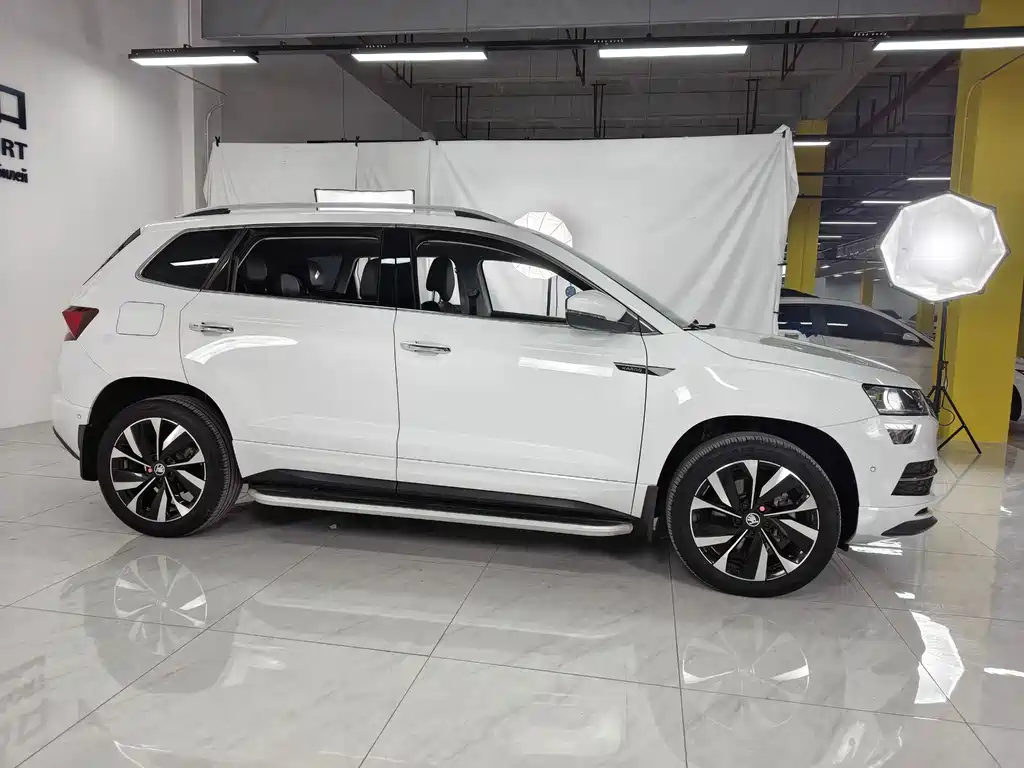 Skoda Karoq — миниатюра 5