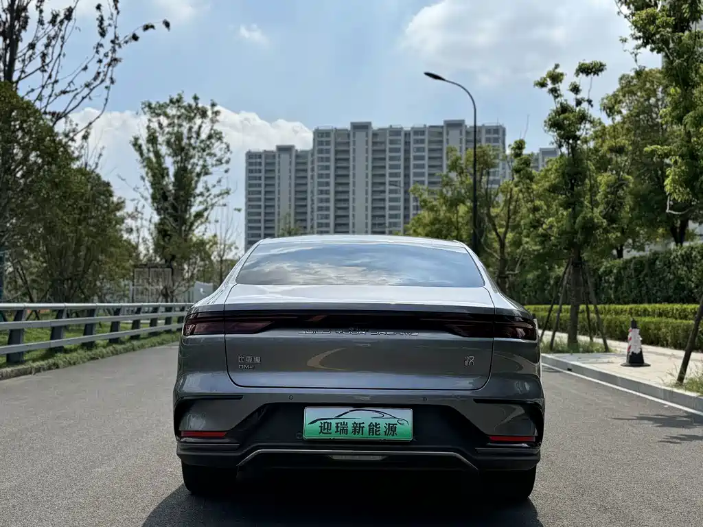 BYD Han — миниатюра 3