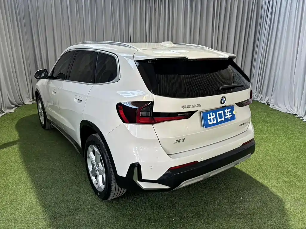 BMW X1 — миниатюра 5