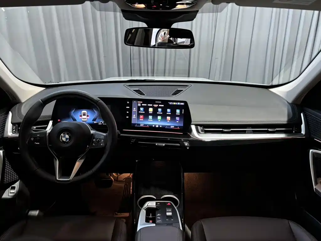 BMW X1 — миниатюра 11