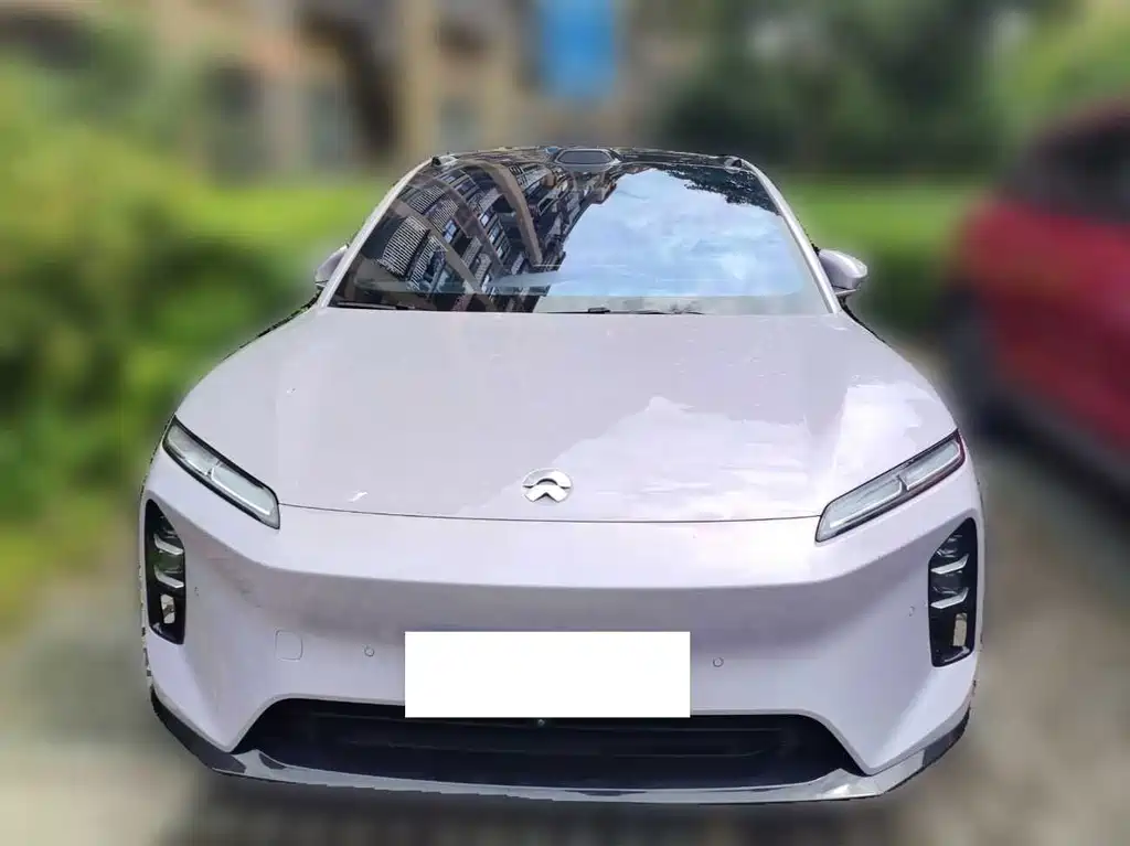 NIO ET5 — миниатюра 2