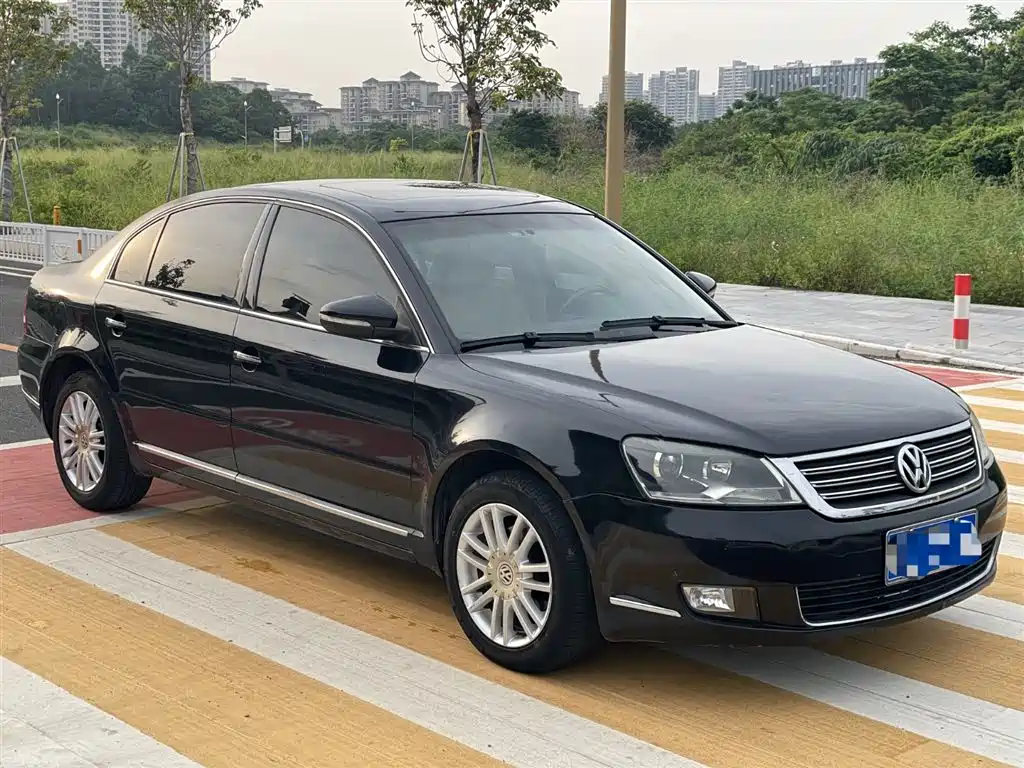 Volkswagen Passat 2009 1.8T MT Premium