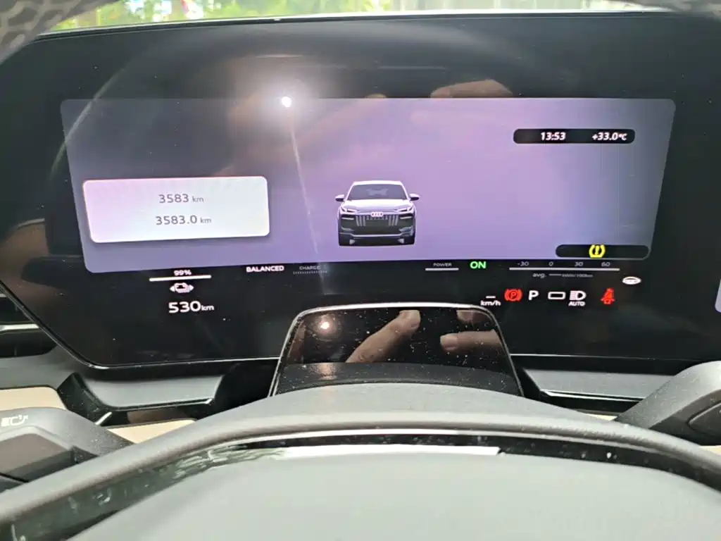 Audi AudiQ6L e-tron — миниатюра 12