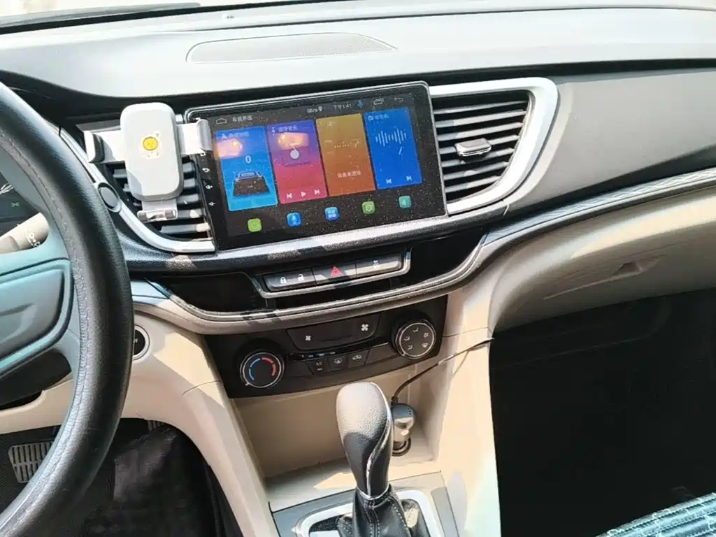 Buick Excelle — миниатюра 13