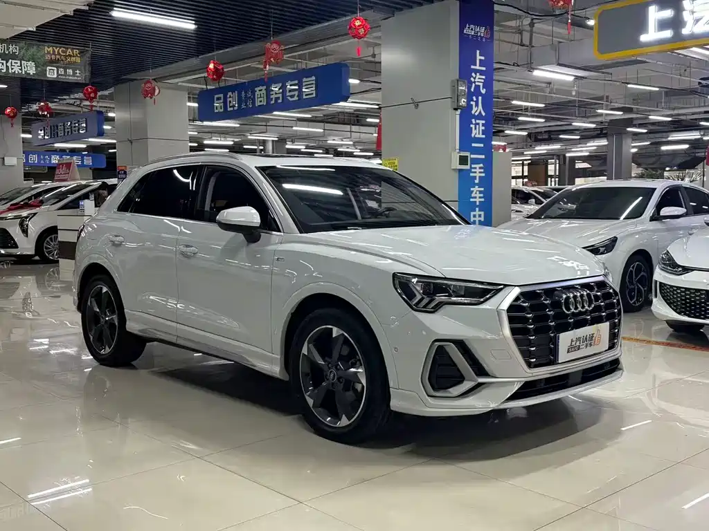 Audi Q3 2022 35 TFSI Fashion