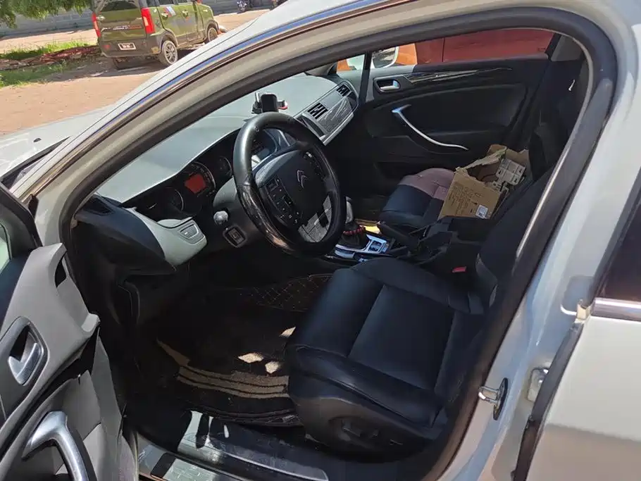 Citroen C5 — миниатюра 9