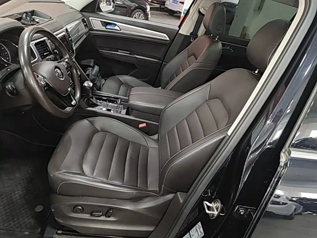 Volkswagen Teramont — миниатюра 15