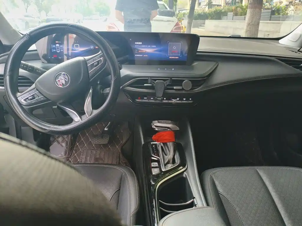 Buick Verano — миниатюра 10