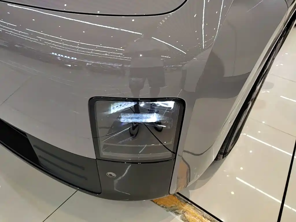 Li Auto Li MEGA — миниатюра 24