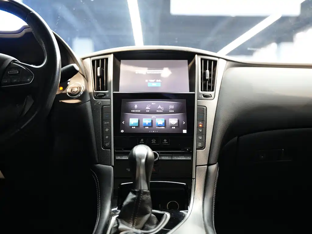 Infiniti Q50L — миниатюра 16
