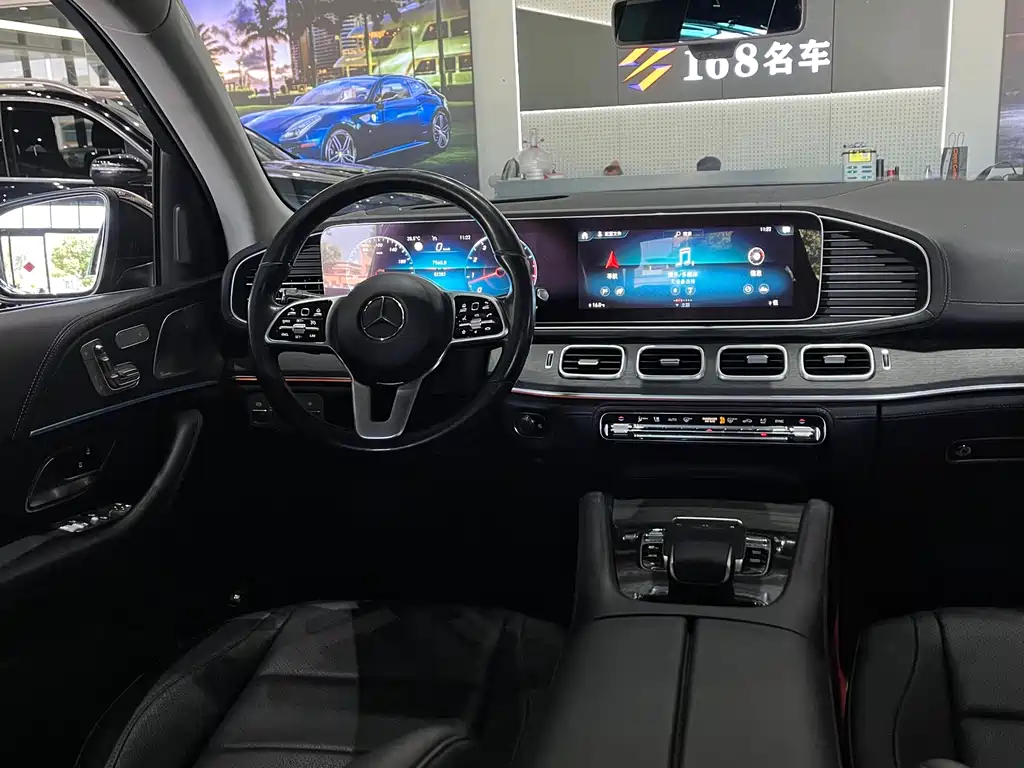 Mercedes-Benz GLE (Import) — миниатюра 14