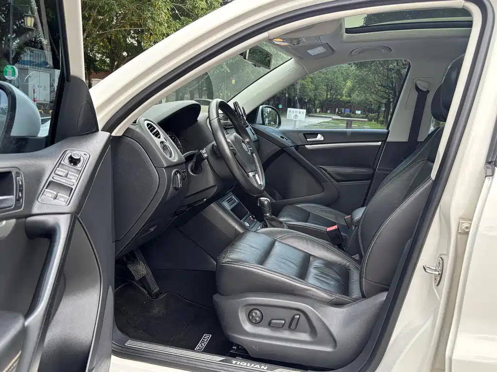 Volkswagen Tiguan — миниатюра 8