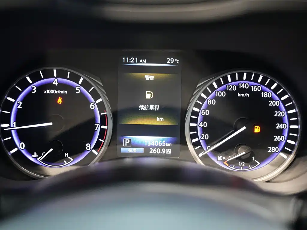 Infiniti Q50L — миниатюра 6