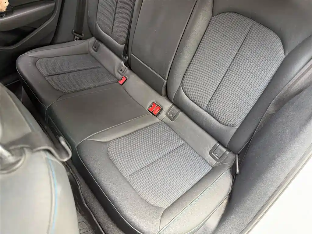 Audi A3 2019 Limousine 35 TFSI Fashion V