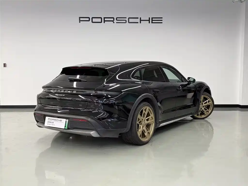 Porsche Taycan 2024 Taycan 4S Cross Turismo