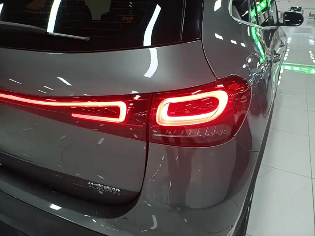 Mercedes-Benz EQA — миниатюра 8
