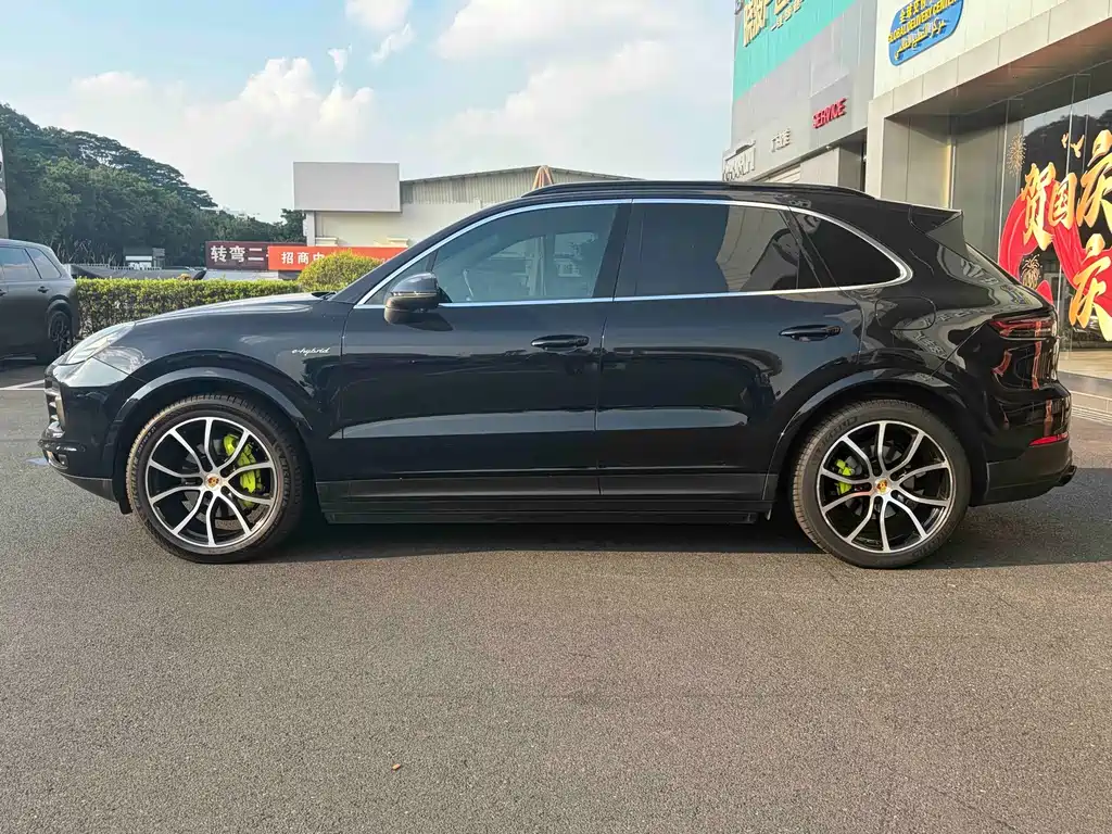 Porsche Cayenne Hybrid — миниатюра 3
