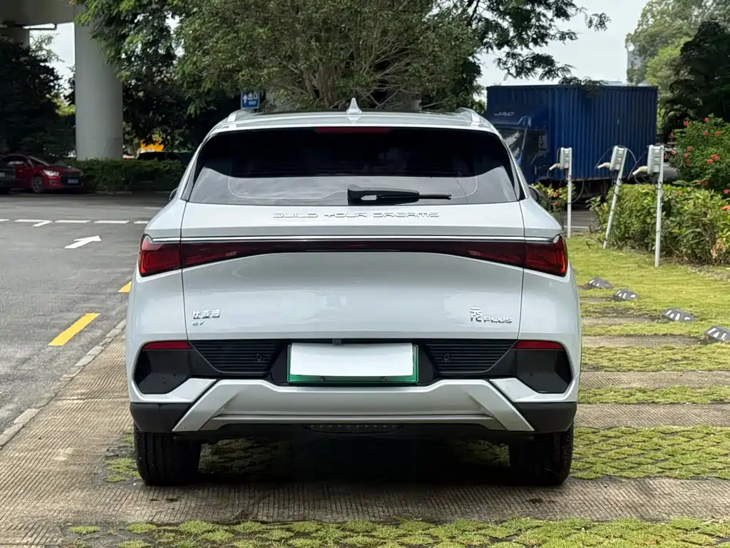 BYD Yuan Plus — миниатюра 8