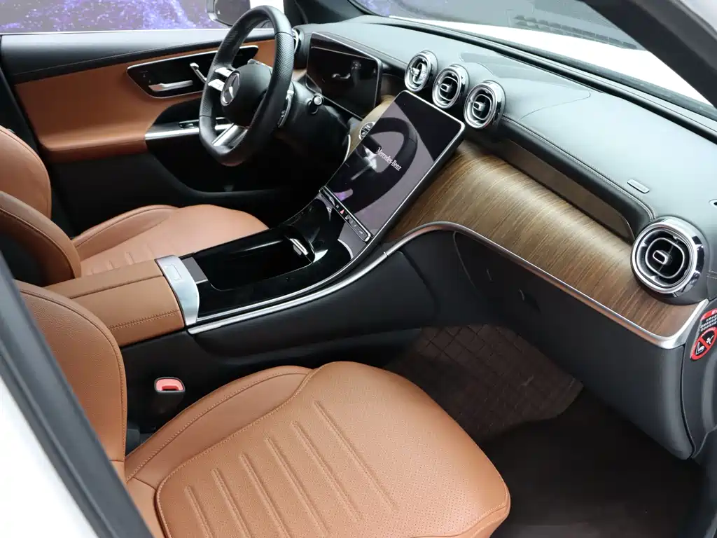 Mercedes-Benz GLC — миниатюра 22
