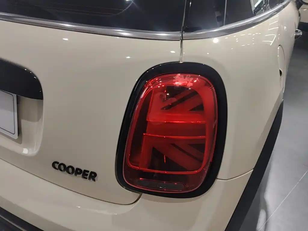 MINI Mini — миниатюра 8