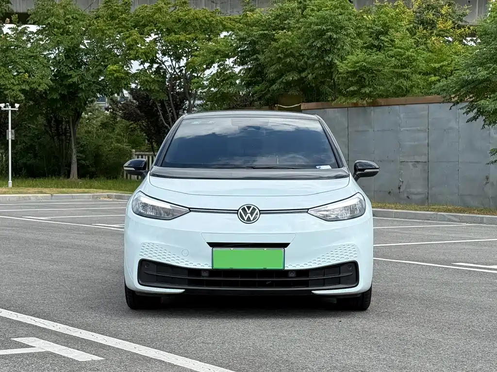 Volkswagen ID.3 — миниатюра 2