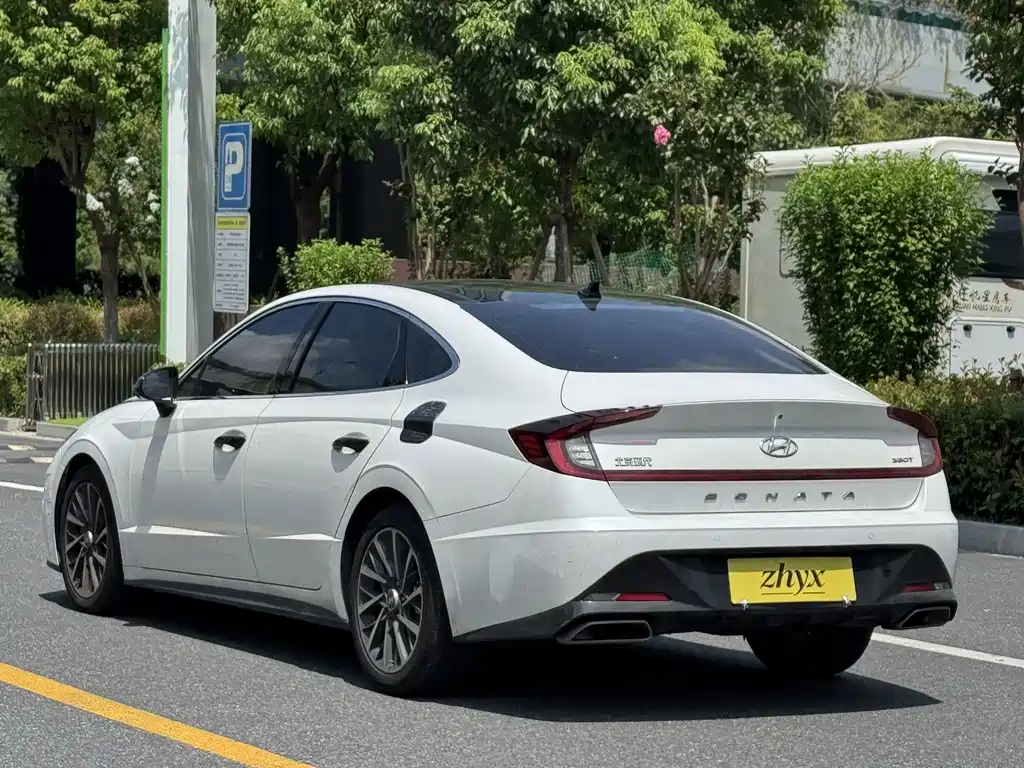 Hyundai Sonata — миниатюра 5