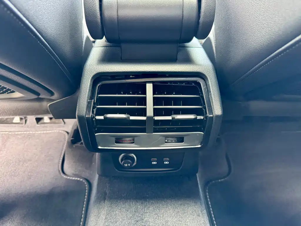 Audi Q3 Sportback — миниатюра 14