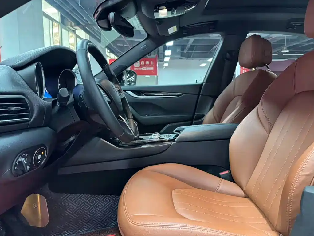 Maserati Levante — миниатюра 7