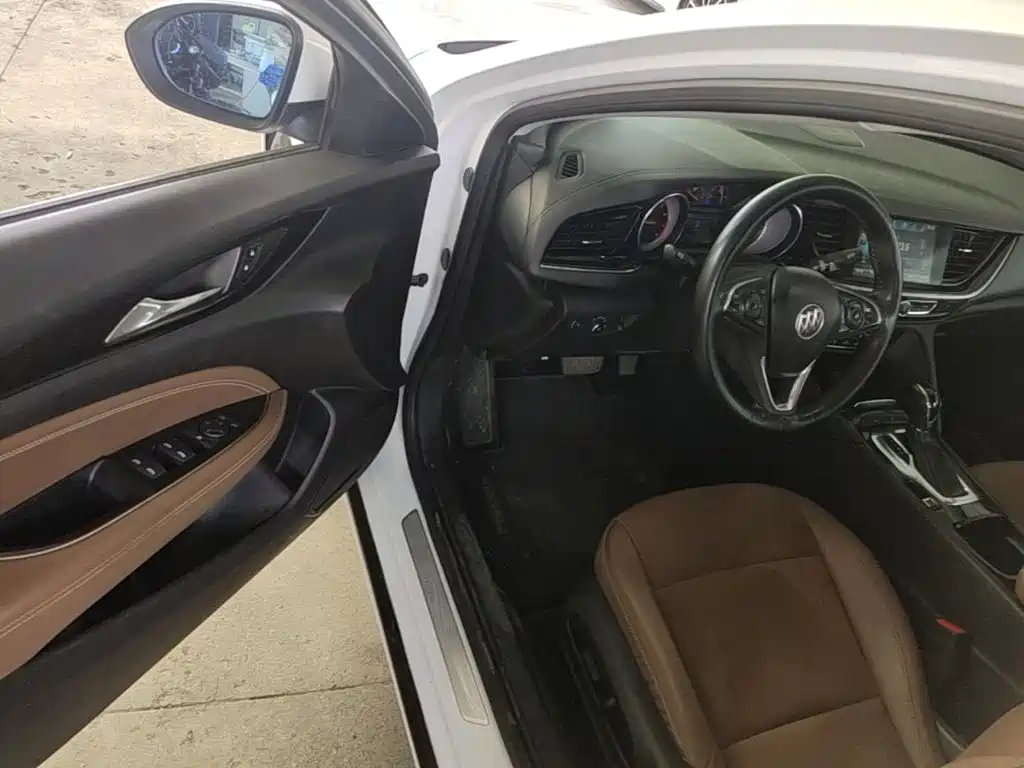 Buick Regal — миниатюра 16