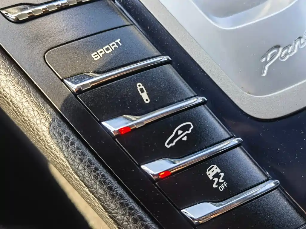 Porsche Panamera — миниатюра 15