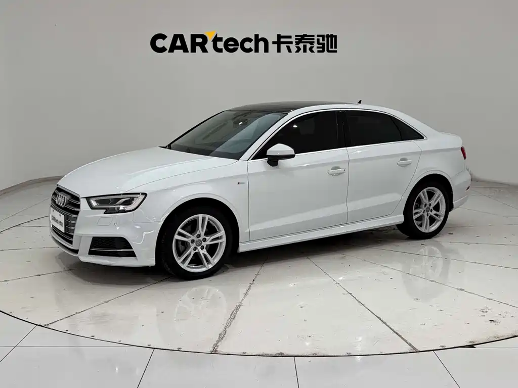 Audi A3 2020 Limousine 35 TFSI Fashion VI