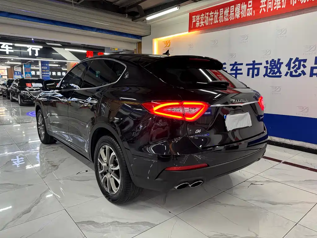 Maserati Levante 2018 3.0T Sport