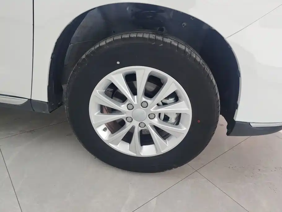 Haval M6 — миниатюра 6