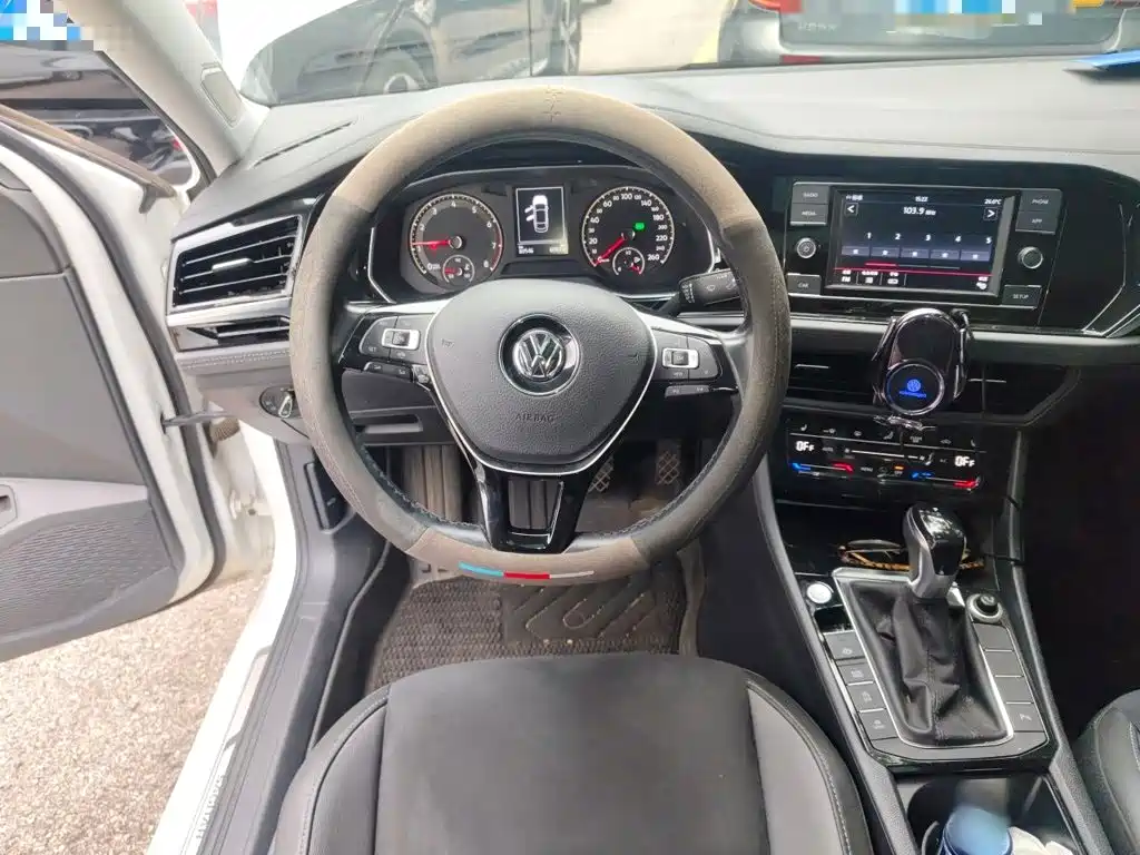 Volkswagen Sagitar — миниатюра 6