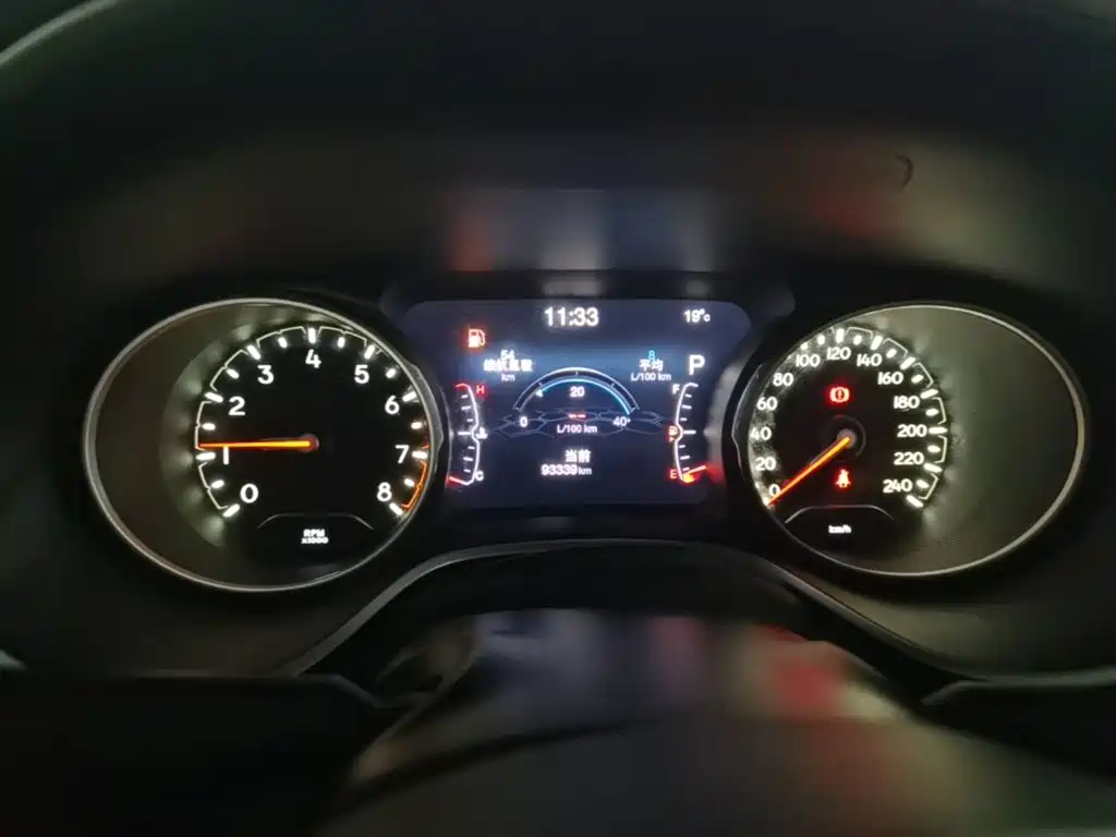 Jeep Compass — миниатюра 12