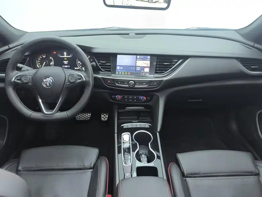 Buick Regal — миниатюра 12