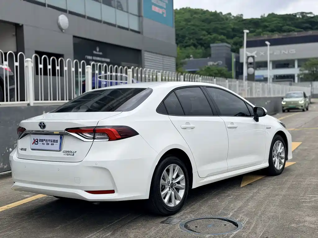 Toyota Corolla — миниатюра 19