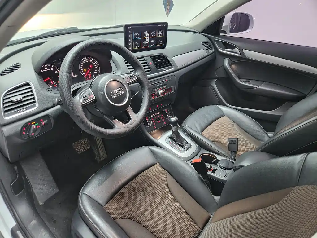 Audi Q3 2017 30 TFSI Fashion